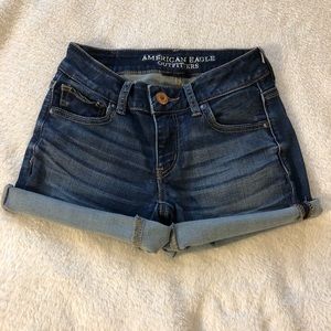 Midi, Dark American Eagle Shorts